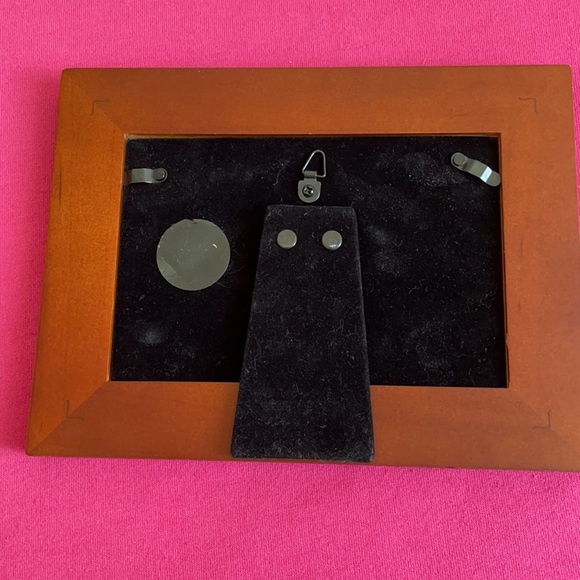 Adorable ‘Sisters’ Photo Frame - Picture 6 of 8